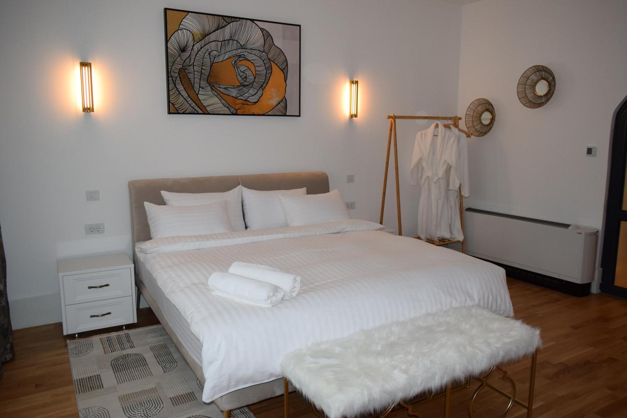 Apartamento Rokebea Luxury Braşov Exterior foto