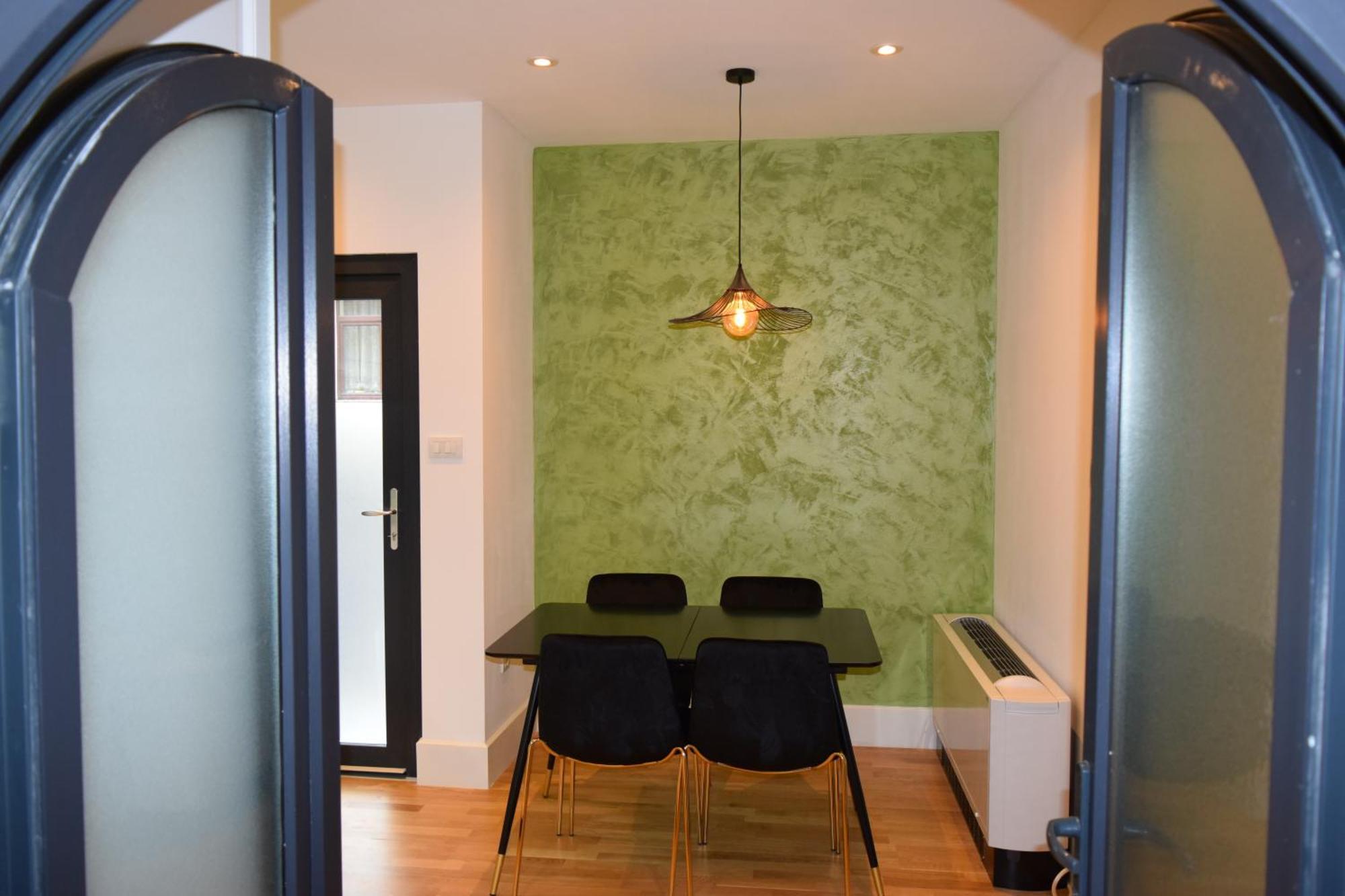Apartamento Rokebea Luxury Braşov Exterior foto